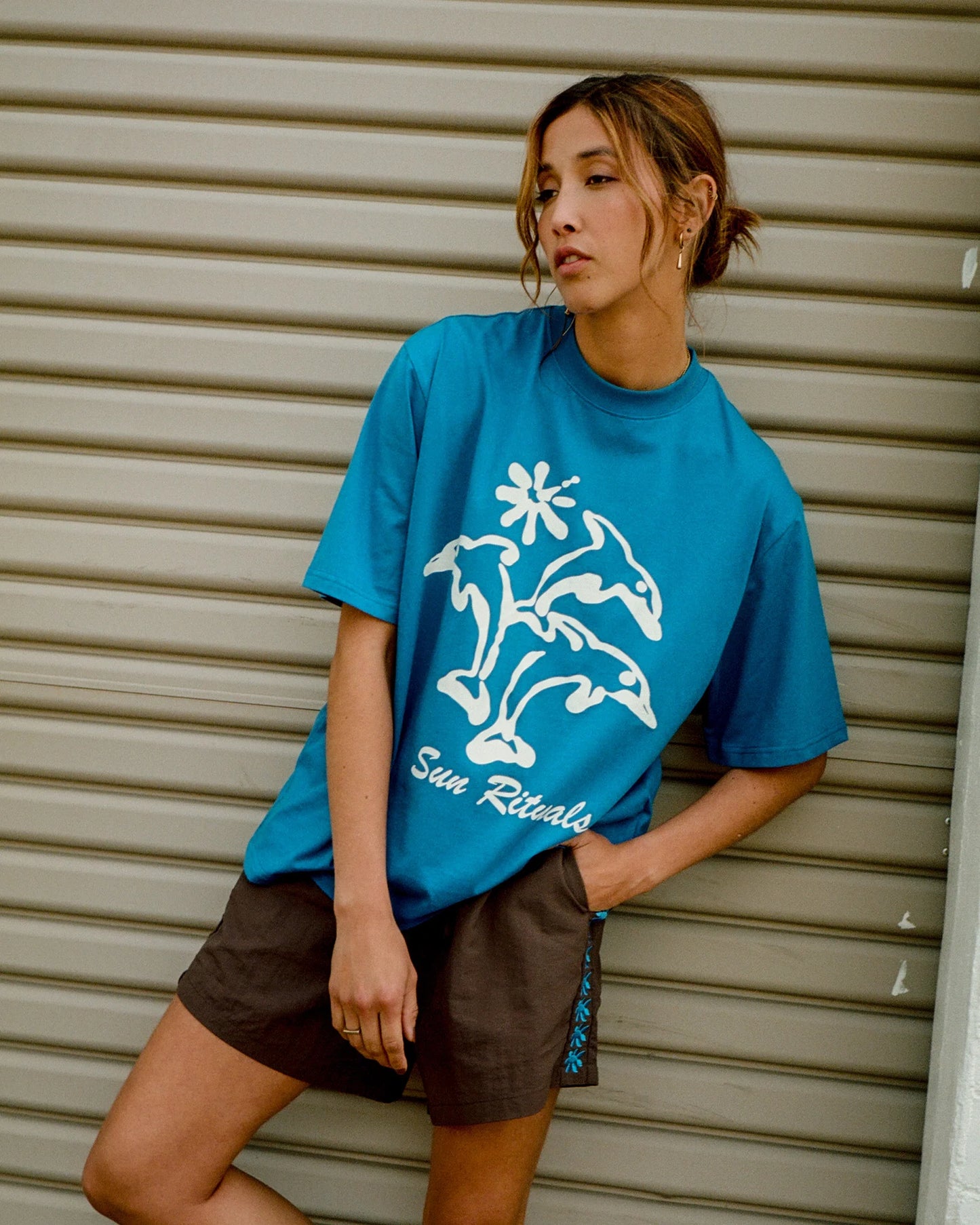 SUN RITUALS DOLPHIN TEE