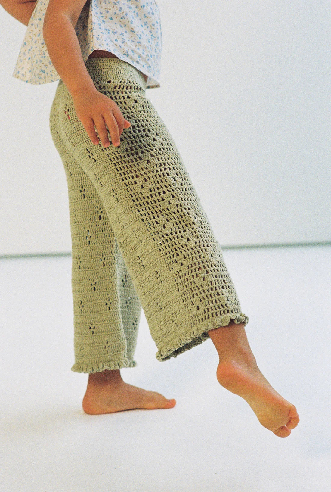 ILLOURA FILET CROCHET PANTS MOSS