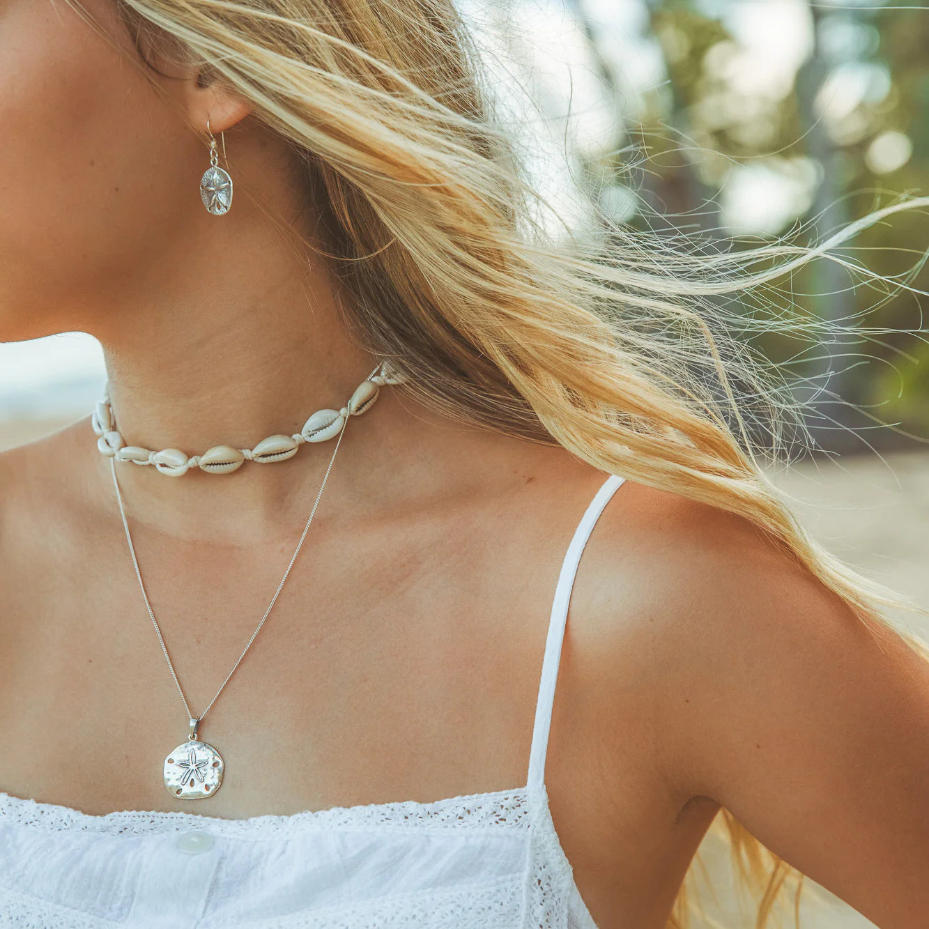 OCEA SILVER SAND DOLLAR NECKLACE OC01