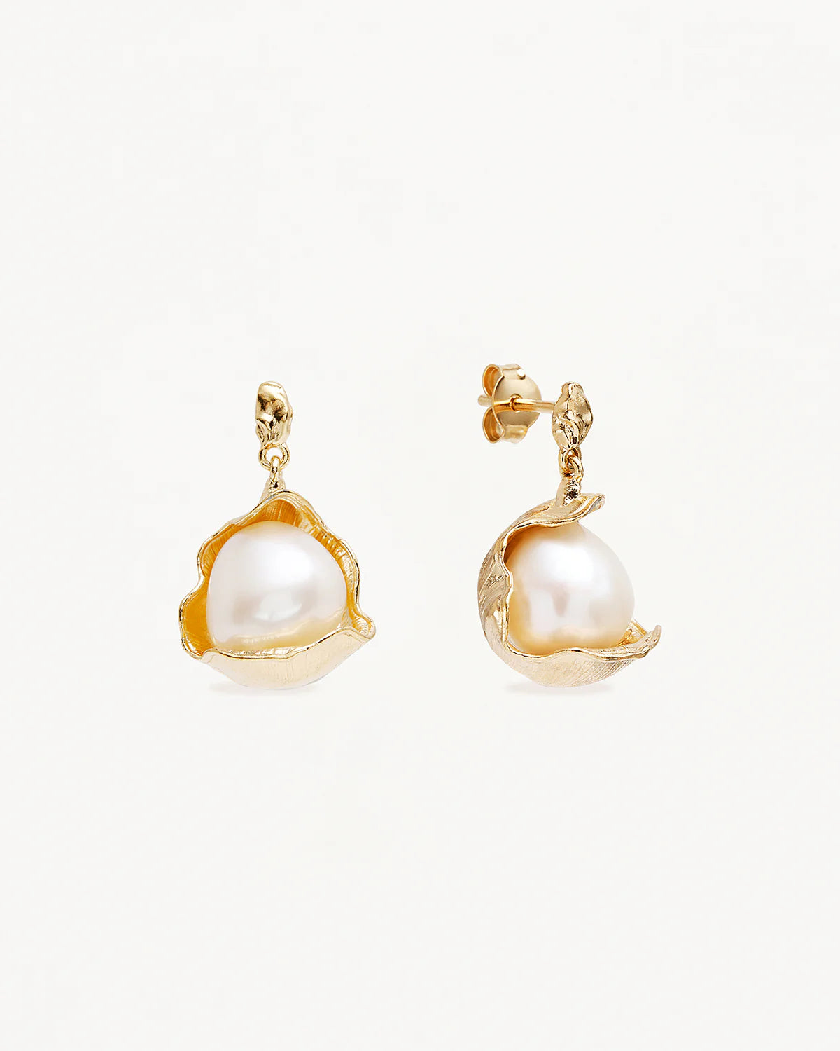 BY CHARLOTTE A PLACE TO DREAM PEARL